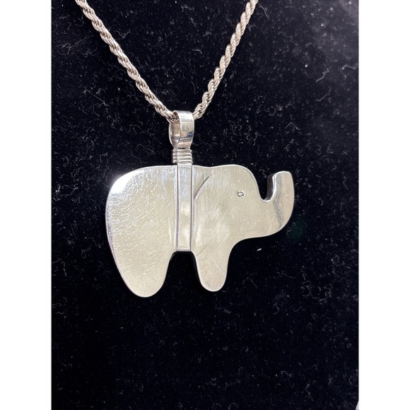 Handmade Sterling Silver Elephant Pendant W/18" .925 Robe Chain Safari Wildlife - Picture 2 of 15